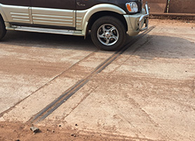 Rubber expansion joint installed on a road bridge